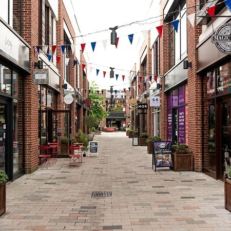 Appartamento Stratford-Upon-Avon Luxury Snug With Free Parking Esterno foto