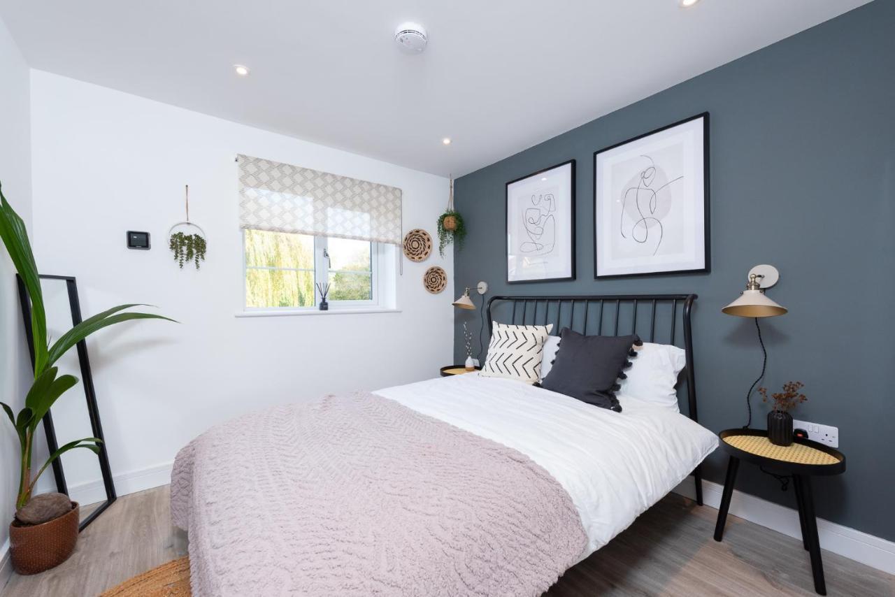 Appartamento Stratford-Upon-Avon Luxury Snug With Free Parking Esterno foto
